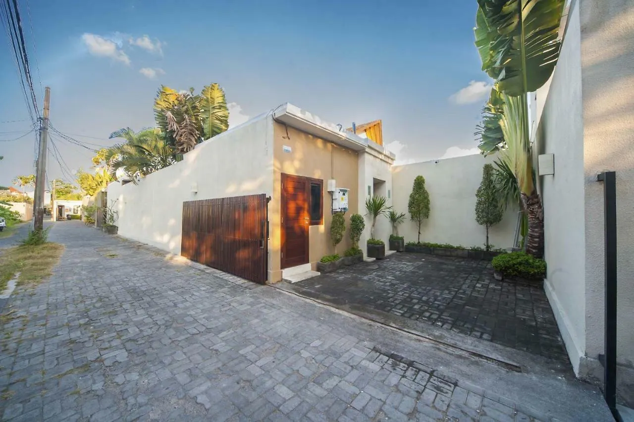 Luxury Villa Juno Seminyak