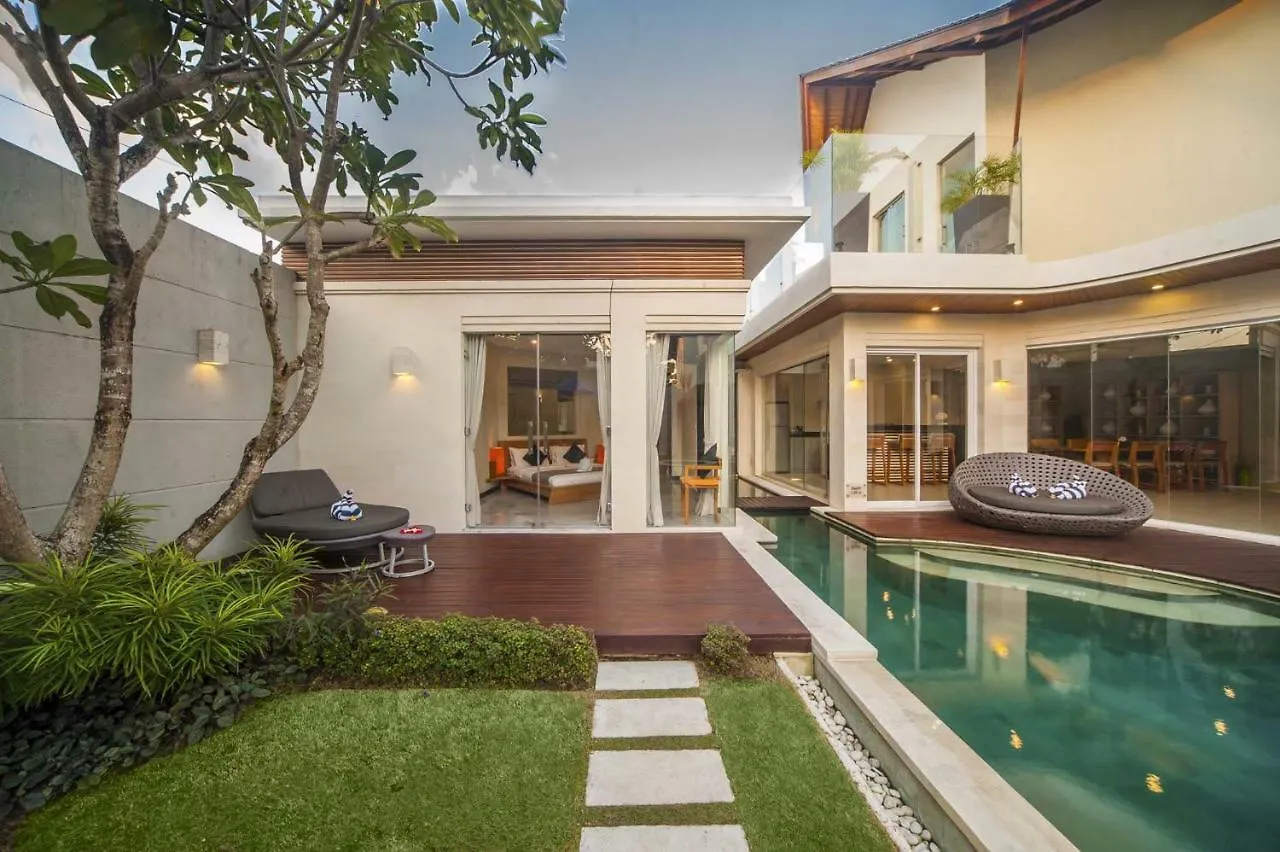 Luxury Villa Juno Seminyak
